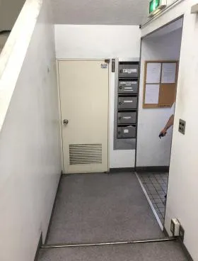 瀬戸ビルの外観