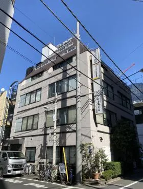 エルプレイス初音ビルの外観
