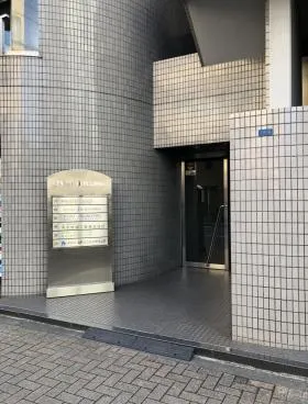 タケイビルの外観