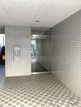 古茂田ビルの外観