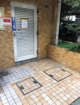 ダイヤパレス御徒町第3ビルの外観