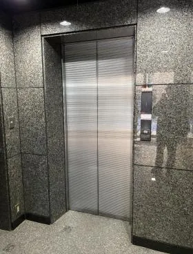 加瀬ビルの外観