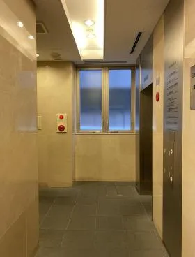 Logran御徒町ビルの外観