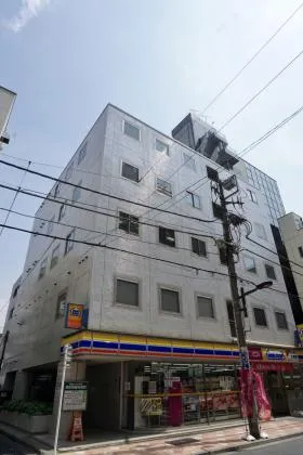 津田ビルの外観