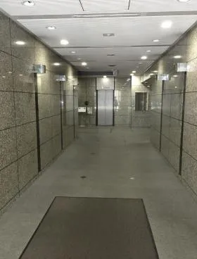 三井住友銀行御徒町ビルの外観