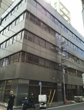 偕楽ビル新御徒町の外観