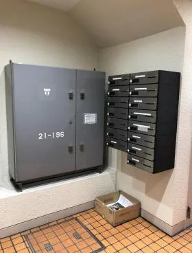 日進ビルの外観