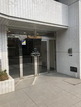 チョーギンビルの外観