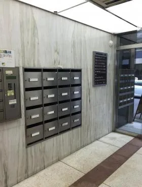 茅場町第2長岡ビルの外観