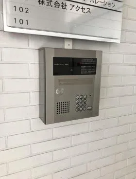Ueno aビルの外観
