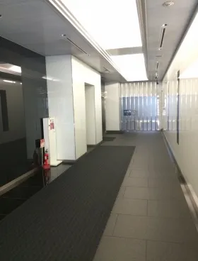 野村不動産上野ビルの外観