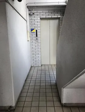 向井ビルの外観