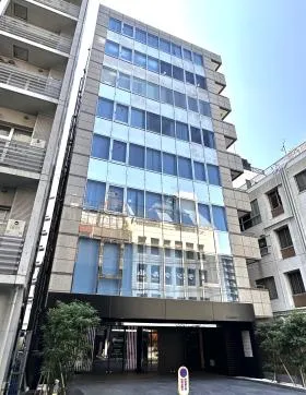 八重洲桜川ビルの外観