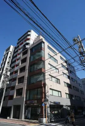 小松和東上野ビルの外観