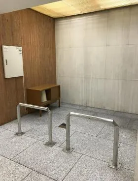 茅場町第3長岡ビルの外観