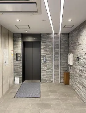 BRICK GATE 茅場町ビルの外観