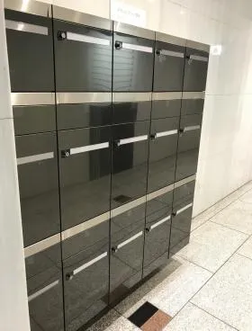 ログズ日本橋堀留ビルの外観