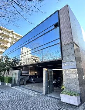 目黒テクノビルの外観