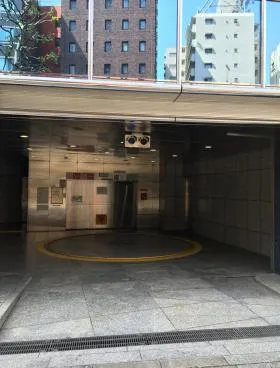 築地第一長岡ビルの外観