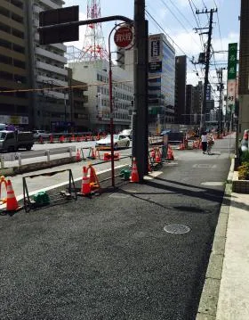 三信ビルの外観