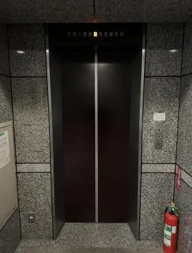 サンユー西五反田ビルの外観