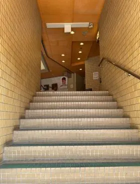 ホテルロイヤルオーク五反田ビルの外観