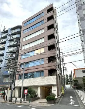 日興高田馬場ビルの外観