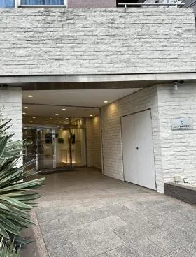 日興高田馬場ビルの外観