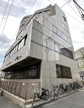 AD高田馬場ビルの外観