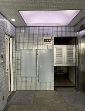 エステートタナカビルの外観