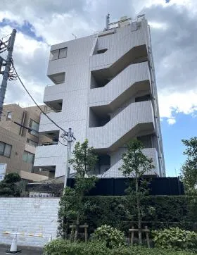 石井ビルの外観