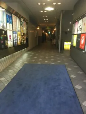 メグロードビルの外観