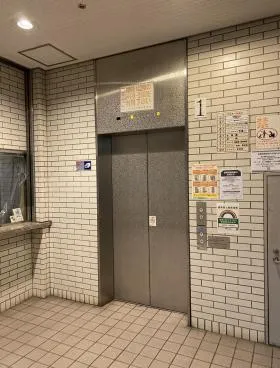 サンフェリスタ目黒ビルの外観