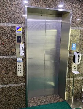 メイブルトップビルの外観