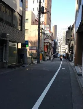 クリスタルタワーの外観