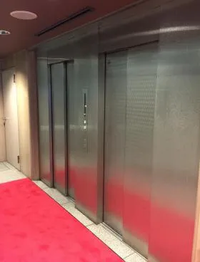 社会保険労務士会館ビルの外観