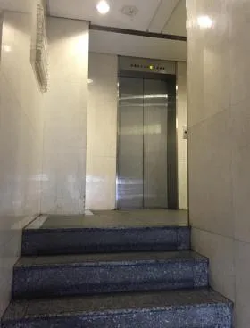 加賀谷ビルの外観