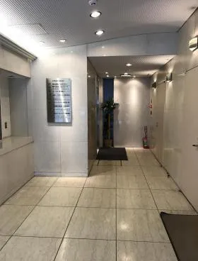 雷門ミハマビルの外観