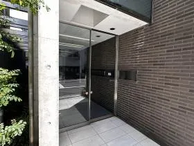 北参道DTビルの外観