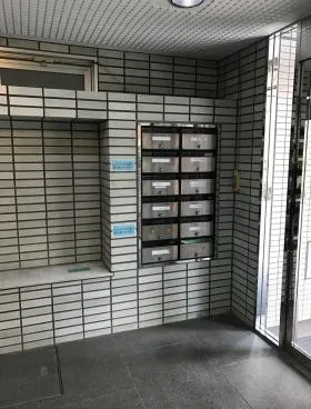 セントラルビルの外観