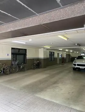 柳橋鈴和ビルの外観