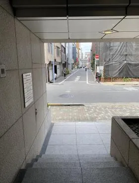 TOWAビルの外観