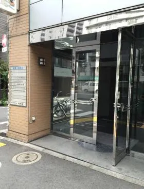共栄入谷ビルの外観