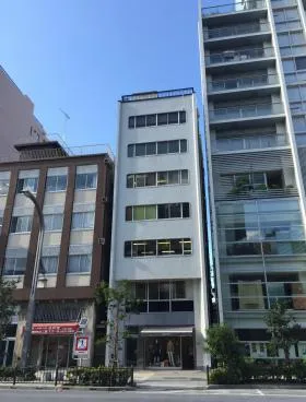 イワツキビルの外観