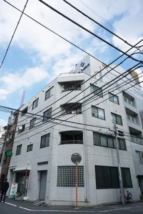 岡部ビルの外観
