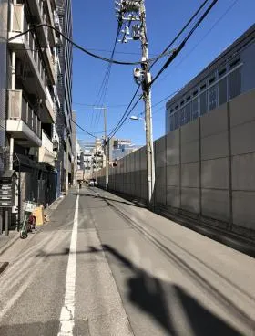 コスモビルの外観