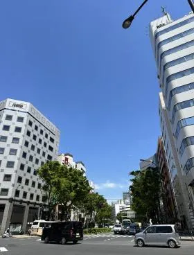 新宿三丁目ビルの外観