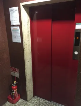 大野屋ビルの外観
