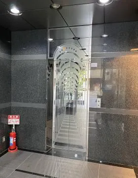 不二越ビルの外観