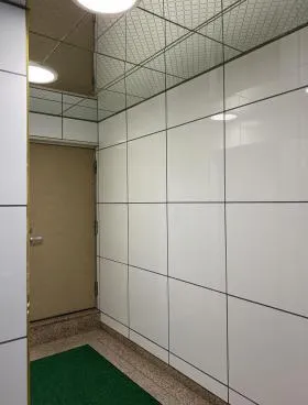 ハラダビルの外観